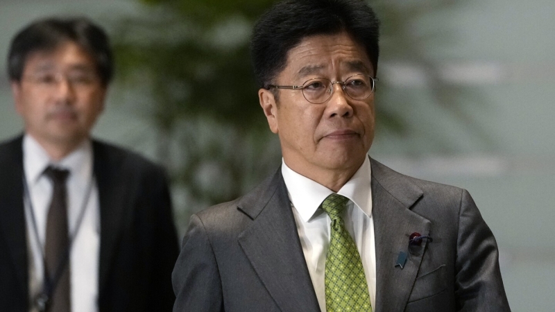 Threatened by Trump tariffs, Japan walks a delicate tightrope between US and China