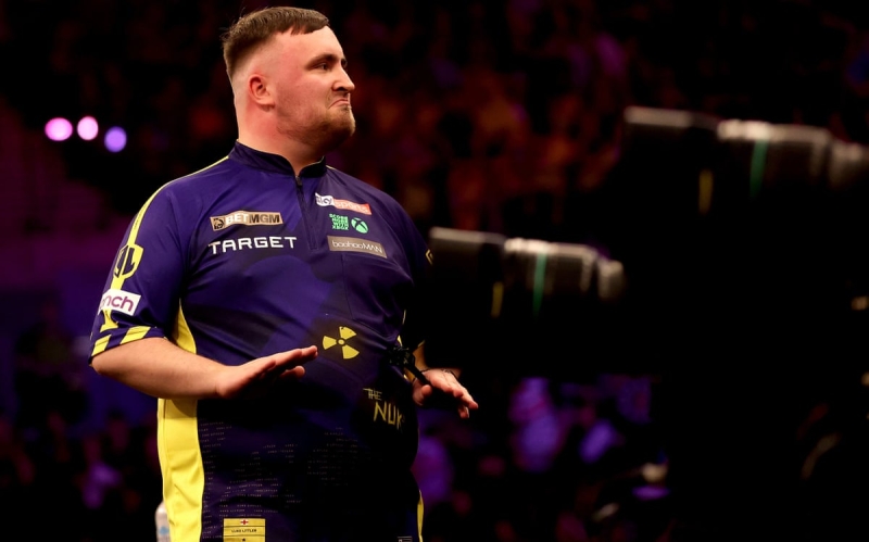 Untameable darts crowds tell us about the future of sport – and maybe society too