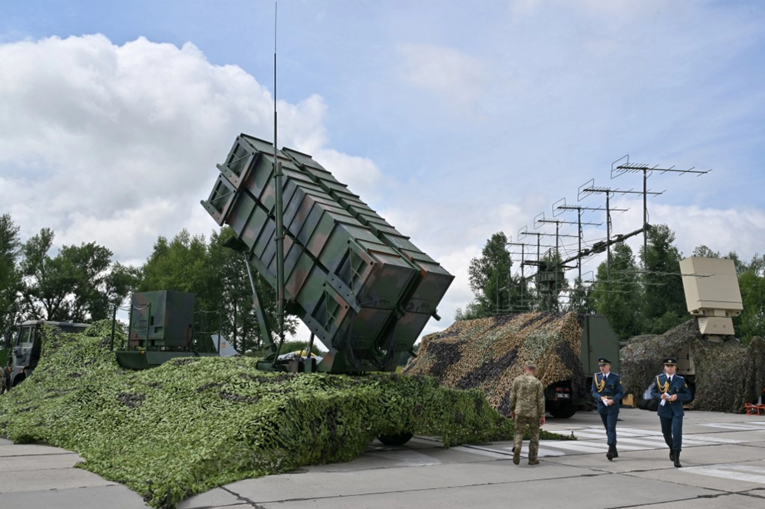 US Reportedly Approves Patriots, Long-Range Missiles Transfers to Kyiv